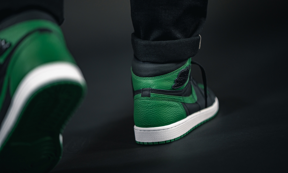 Air Jordan 1,AJ1,发售 穿上就是 OG 味儿!黑绿 Air Jordan 1 本周五正式发售! Air Jordan 1,AJ1,发售 穿上就是 OG 味儿!黑绿 Air Jordan 1 本周五正式发售!