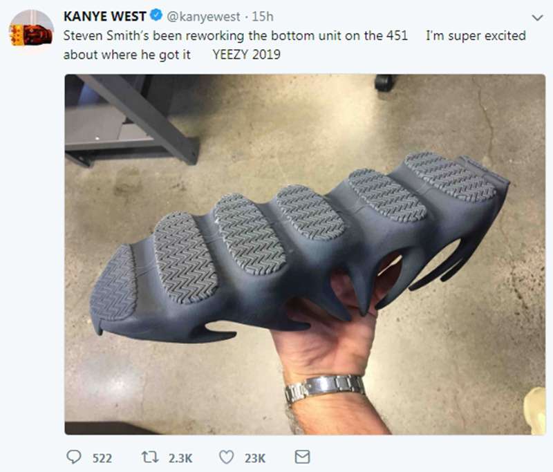 Yeezy 451,adidas,Kanye West,明星 暗示即将发售?侃爷上脚「火山」Yeezy 451!设计有变化! Yeezy 451,adidas,Kanye West,明星 暗示即将发售?侃爷上脚「火山」Yeezy 451!设计有变化!