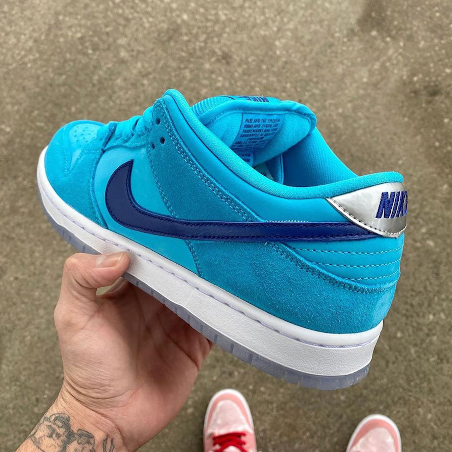 Dunk SB,BQ6817-400,发售 酷似「钻石」联名!新配色 Nike Dunk SB Low 下月发售! Dunk SB,BQ6817-400,发售 酷似「钻石」联名!新配色 Nike Dunk SB Low 下月发售!