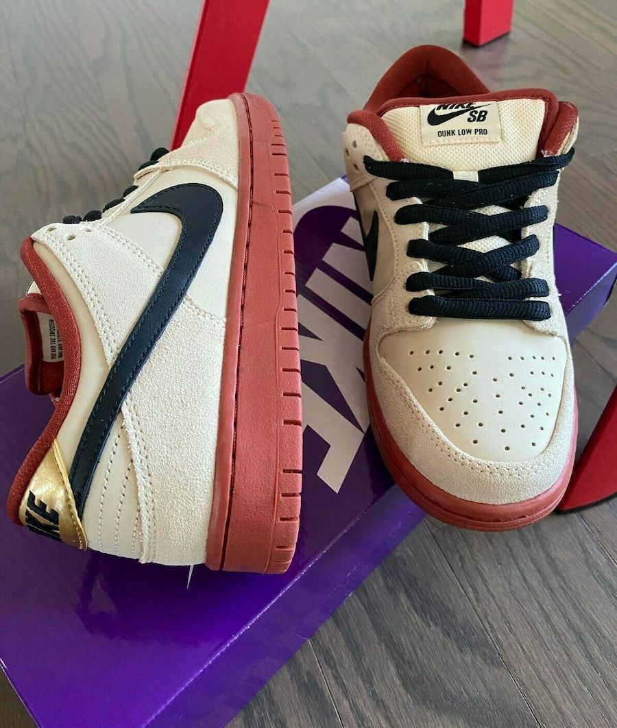Dunk SB Low,发售, 复古奶油白 + 经典大红!这双 Dunk SB Low 真有老炮儿味了... Dunk SB Low,发售, 复古奶油白 + 经典大红!这双 Dunk SB Low 真有老炮儿味了...