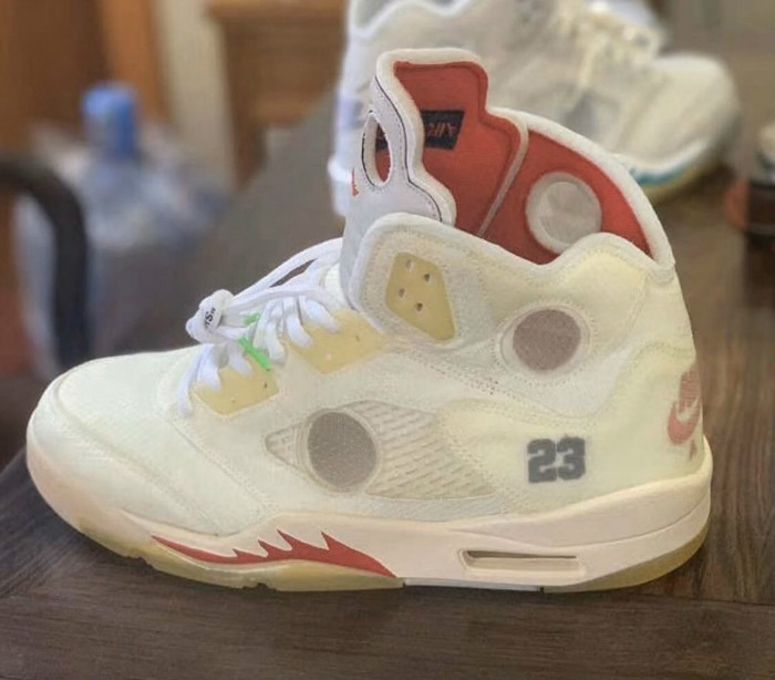 OFF-WHITE,AJ5,Air Jordan 5,Sai 白蓝配色实锤!第三款 OW x AJ5 疑似曝光! OFF-WHITE,AJ5,Air Jordan 5,Sai 白蓝配色实锤!第三款 OW x AJ5 疑似曝光!