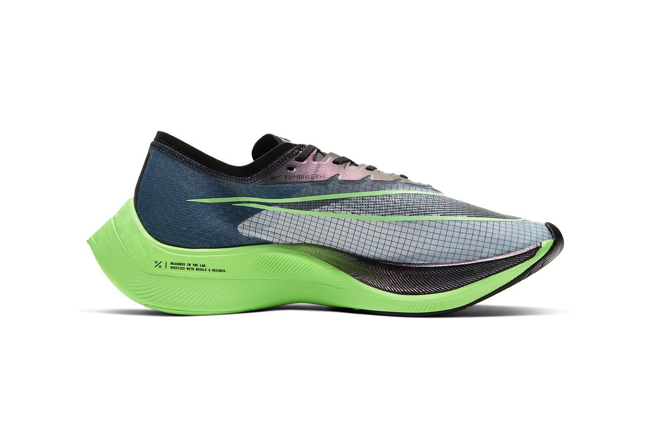 ZoomX Vaporfly Next%,Nike,发售 珠光宝气!ZoomX Vaporfly Next% 全新配色官图释出!超吸睛! ZoomX Vaporfly Next%,Nike,发售 珠光宝气!ZoomX Vaporfly Next% 全新配色官图释出!超吸睛!