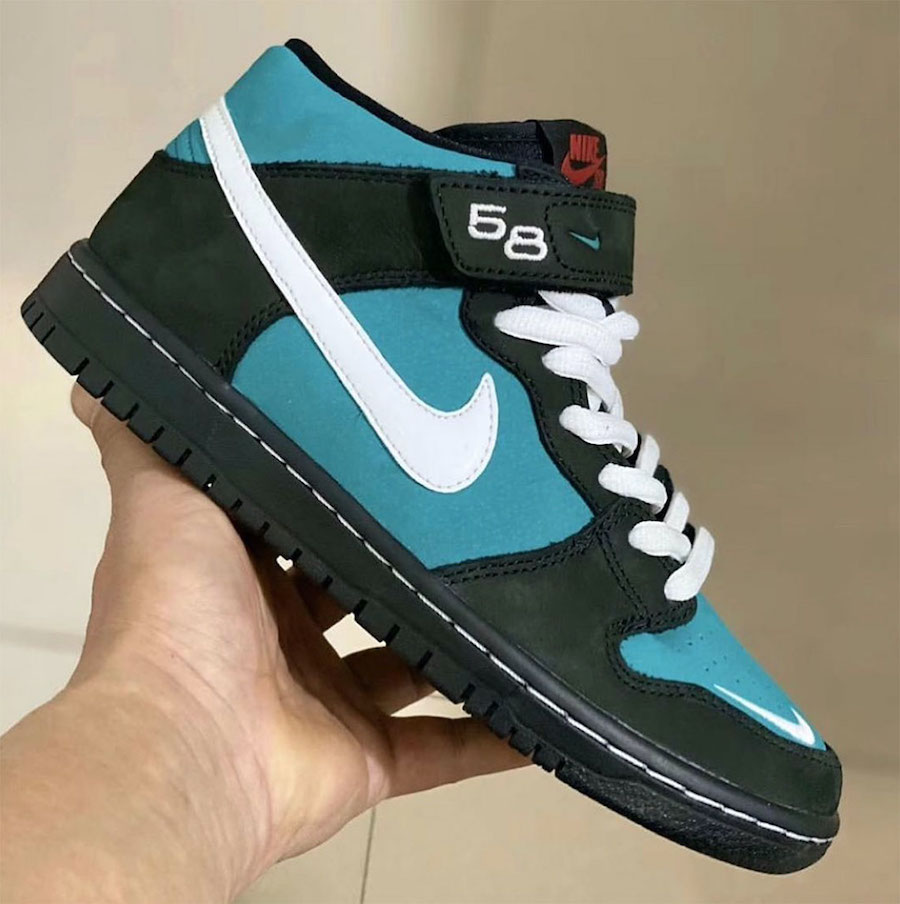 随着,Nike,Dunk,系列,的,大热,越来越,多的, 源自复古棒球战靴的经典配色!全新 Nike Dunk SB Mid 谍照释出! 随着,Nike,Dunk,系列,的,大热,越来越,多的, 源自复古棒球战靴的经典配色!全新 Nike Dunk SB Mid 谍照释出!