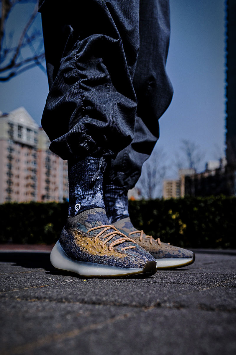 Nike,Yeezy,FOG,OFF-WHITE 上半年必抢的 30 双重磅新品!看这一篇就够了!明天就有一双! Nike,Yeezy,FOG,OFF-WHITE 上半年必抢的 30 双重磅新品!看这一篇就够了!明天就有一双!