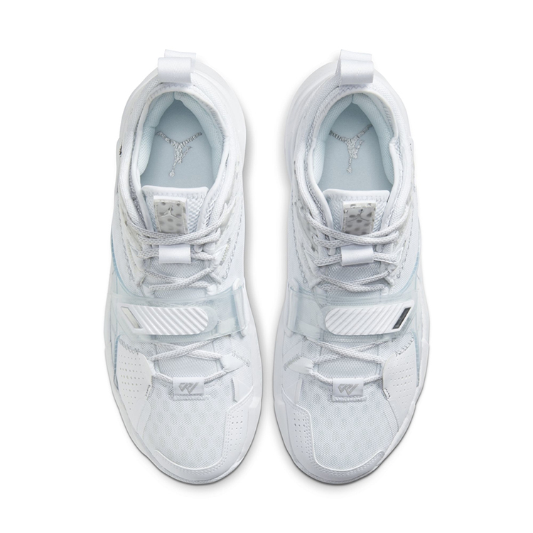 Jordan,Why Not Zer0.3 纯白配色干净利落!这双 Why Not Zer0.3 你舍得上脚吗? Jordan,Why Not Zer0.3 纯白配色干净利落!这双 Why Not Zer0.3 你舍得上脚吗?