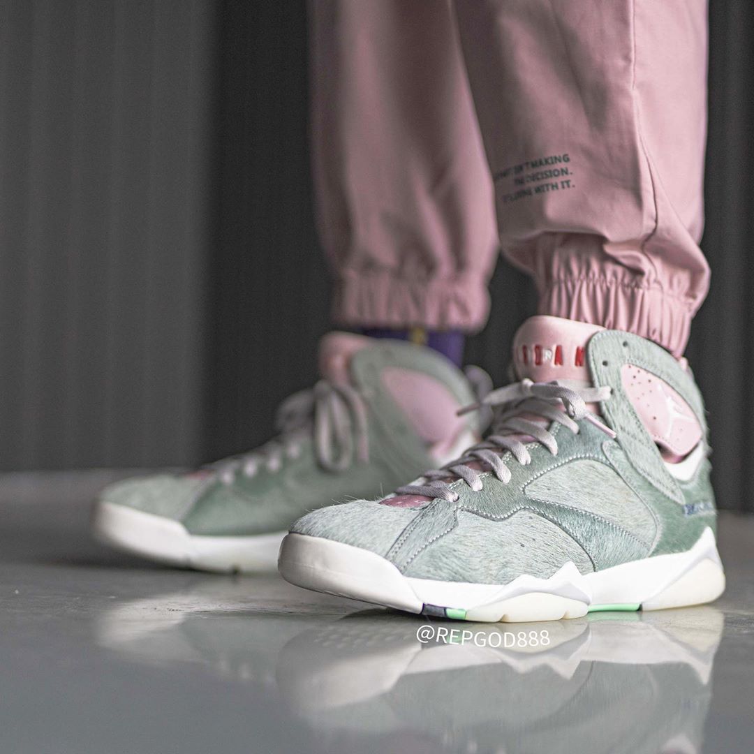 AJ7,Air Jordan 7,CT8528-002,发售 兔八哥 AJ7 上脚果然好看!就是发售价太贵了... AJ7,Air Jordan 7,CT8528-002,发售 兔八哥 AJ7 上脚果然好看!就是发售价太贵了...