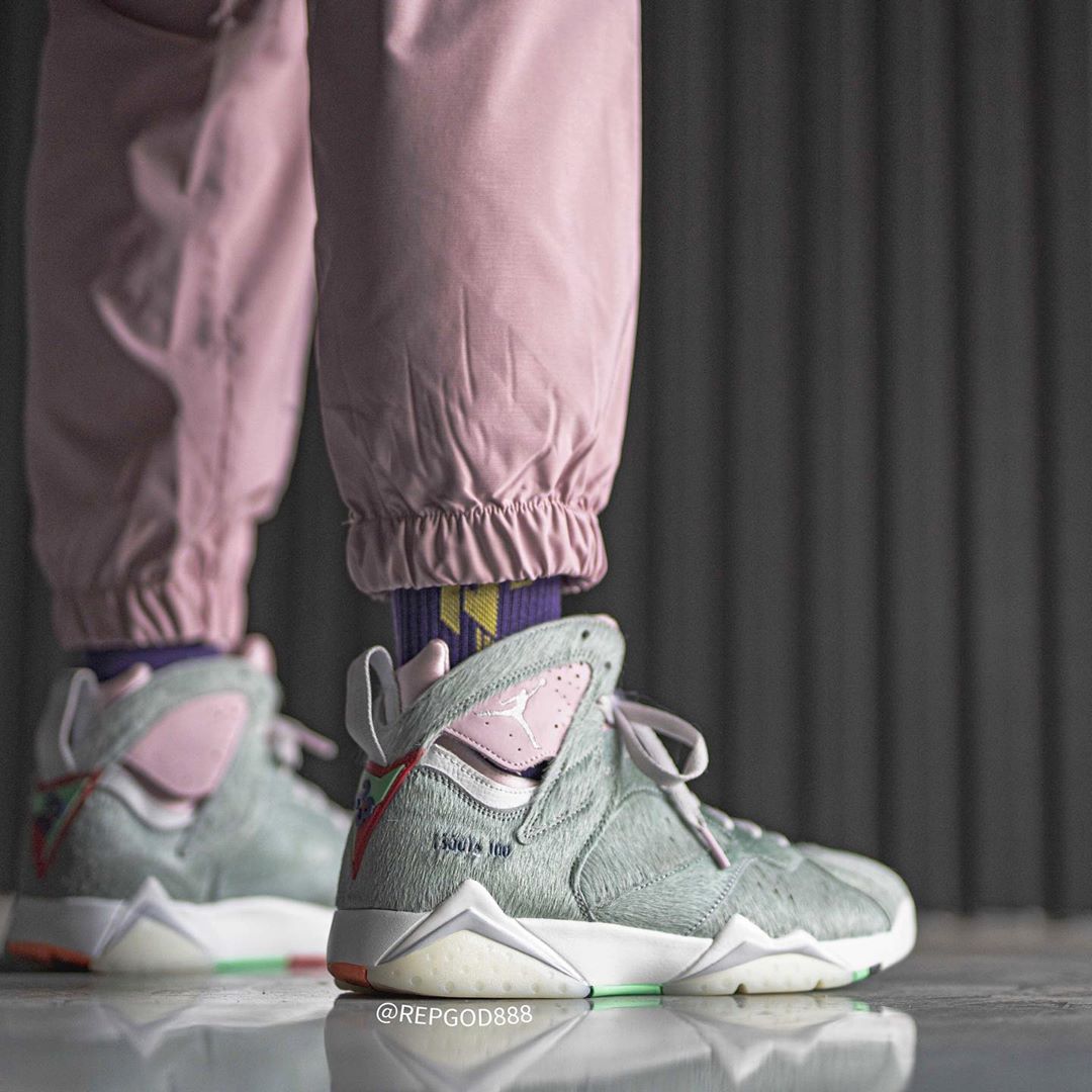 AJ7,Air Jordan 7,CT8528-002,发售 兔八哥 AJ7 上脚果然好看!就是发售价太贵了... AJ7,Air Jordan 7,CT8528-002,发售 兔八哥 AJ7 上脚果然好看!就是发售价太贵了...