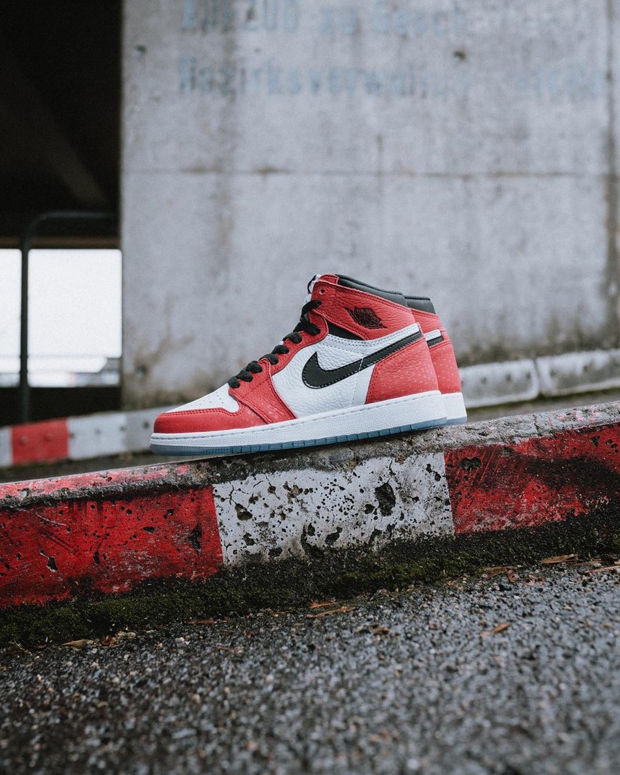 AJ1,Air Jordan 1,CD0461-601,发售 丝绸蛇纹芝加哥 AJ1 首次曝光!今年八月发售! AJ1,Air Jordan 1,CD0461-601,发售 丝绸蛇纹芝加哥 AJ1 首次曝光!今年八月发售!