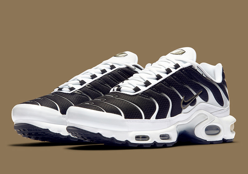 Air Max Plus,发售,CT1094-102 超抢眼熊猫装扮!Air Max Plus 全新配色即将发售! Air Max Plus,发售,CT1094-102 超抢眼熊猫装扮!Air Max Plus 全新配色即将发售!