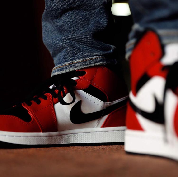 AJ,AJ1 Mid,Air Jordan 1 Mid,Ch 反转黑红 + 芝加哥官网上架!这双 Air Jordan 1 Mid 估计很抢手! AJ,AJ1 Mid,Air Jordan 1 Mid,Ch 反转黑红 + 芝加哥官网上架!这双 Air Jordan 1 Mid 估计很抢手!
