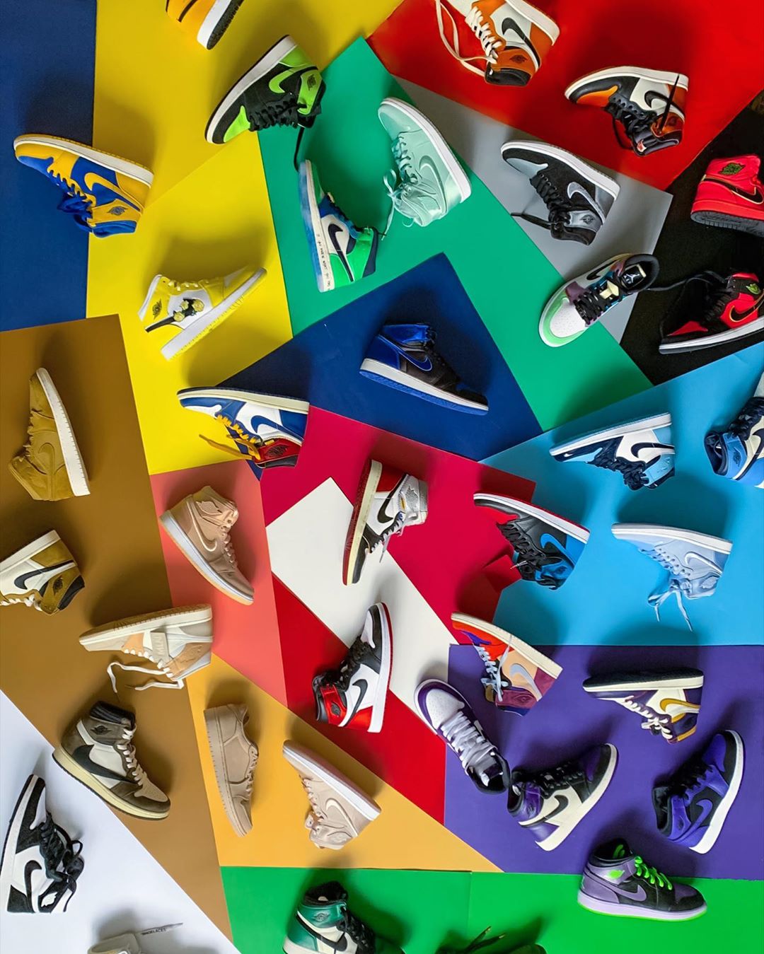 AJ,乔丹,侃爷 去年乔丹获 Nike 分红 1.3 亿美元,碾压詹姆斯!但可能不是第一名... AJ,乔丹,侃爷 去年乔丹获 Nike 分红 1.3 亿美元,碾压詹姆斯!但可能不是第一名...