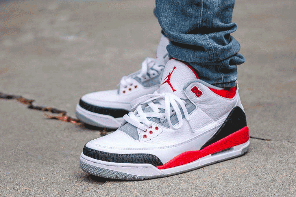 CZ6431-100,AJ3,Air Jordan 3 CZ6431-100 AJ3 火焰红又要来了!后跟有个「前所未有」的新设计! CZ6431-100,AJ3,Air Jordan 3 CZ6431-100 AJ3 火焰红又要来了!后跟有个「前所未有」的新设计!