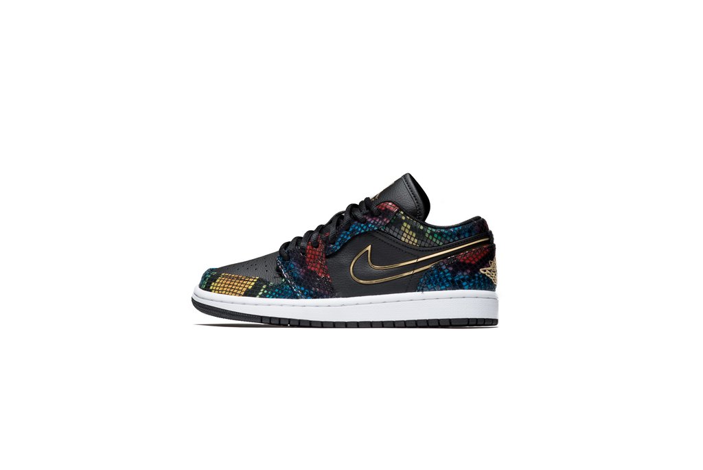 Air Jordan 1 Low,AJ1 Low,发售 狂野蛇纹覆盖!Air Jordan 1 Low 新配色海外已发售! Air Jordan 1 Low,AJ1 Low,发售 狂野蛇纹覆盖!Air Jordan 1 Low 新配色海外已发售!