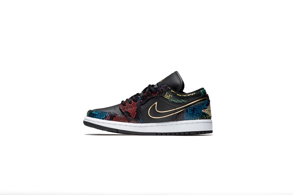 Air Jordan 1 Low,AJ1 Low,发售 狂野蛇纹覆盖!Air Jordan 1 Low 新配色海外已发售! Air Jordan 1 Low,AJ1 Low,发售 狂野蛇纹覆盖!Air Jordan 1 Low 新配色海外已发售!
