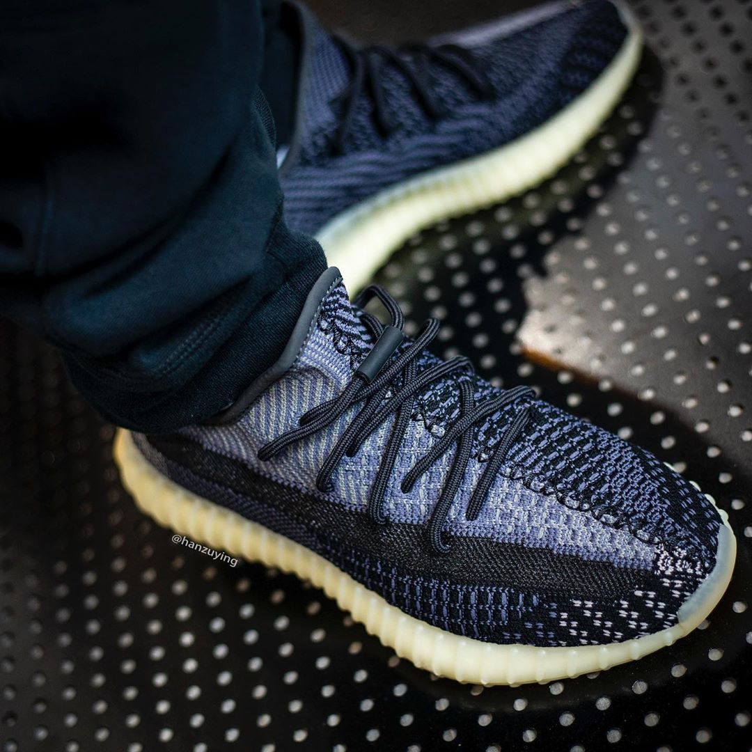 adidas,Yeezy Boost 350 V2,FZ50 Yeezy 350 V2 加入全新设计!只可惜后跟还是光秃秃... adidas,Yeezy Boost 350 V2,FZ50 Yeezy 350 V2 加入全新设计!只可惜后跟还是光秃秃...