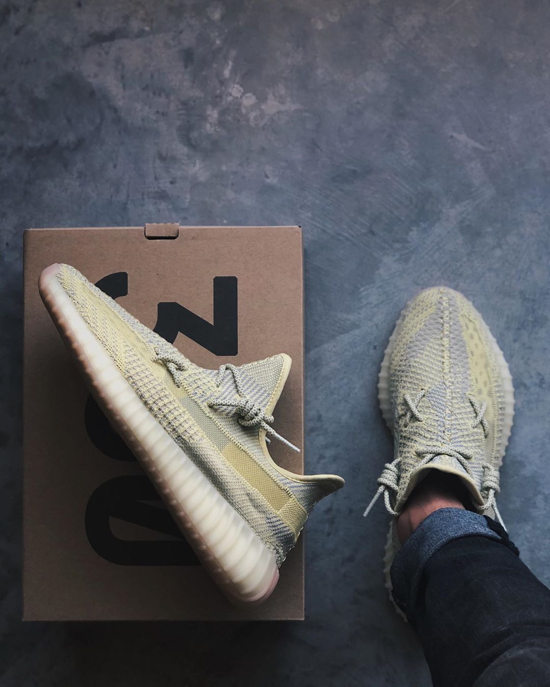 Yeezy,Yeezy 350 V2 没有最值只有更值!这些 Yeezy 350 统统低于原价!一双已悄悄反弹 Yeezy,Yeezy 350 V2 没有最值只有更值!这些 Yeezy 350 统统低于原价!一双已悄悄反弹
