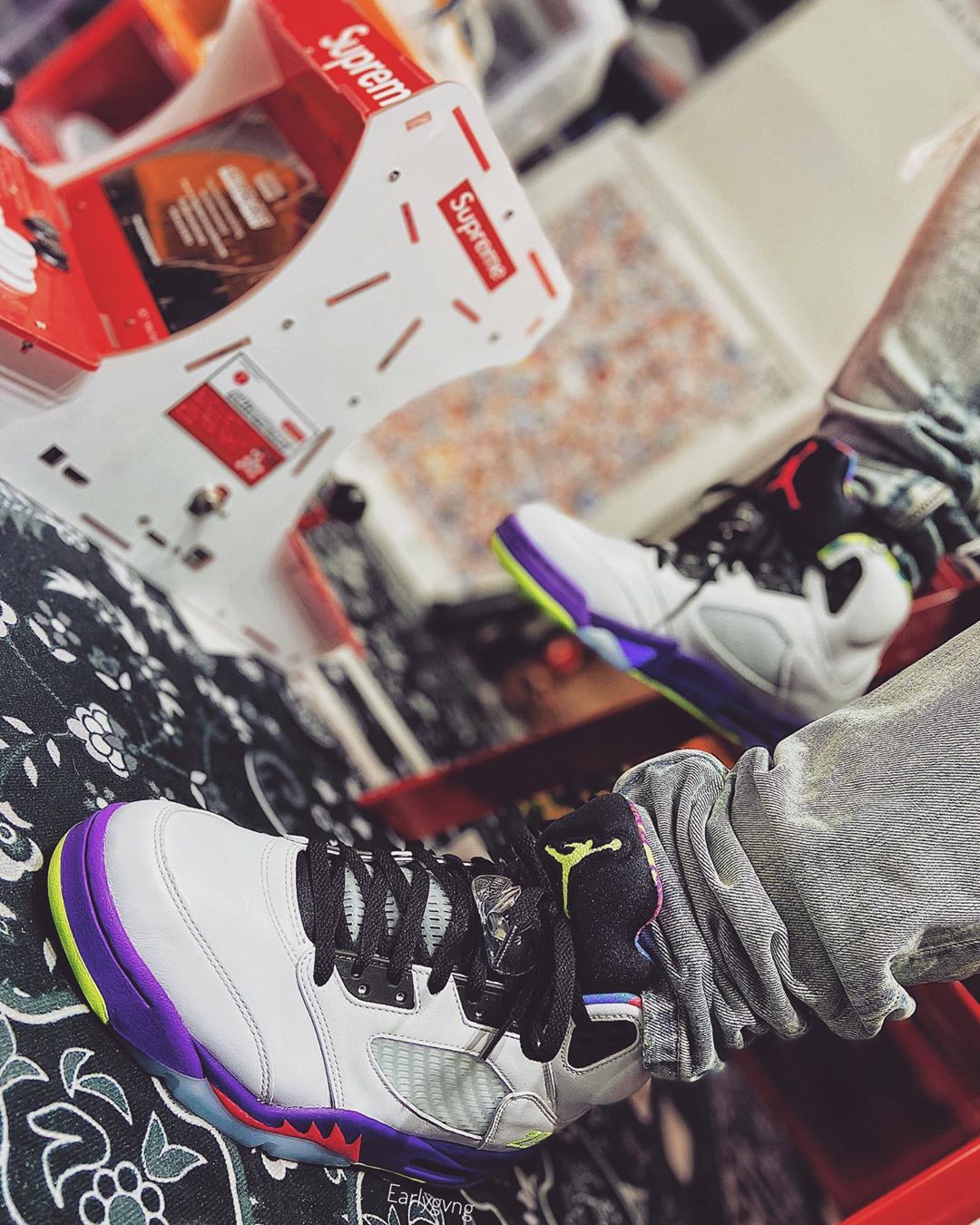 Air jordan 5,Alternate Bel-Air 新鲜王子 Air Jordan 5 上脚来了!鸳鸯配色太抢眼! Air jordan 5,Alternate Bel-Air 新鲜王子 Air Jordan 5 上脚来了!鸳鸯配色太抢眼!