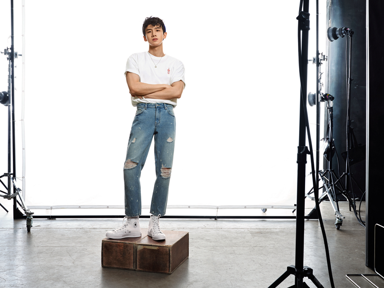 白敬亭,Converse,White Flames,Jack 白敬亭亲自演绎!Converse 全新「白色火焰」系列下月正式发售! 白敬亭,Converse,White Flames,Jack 白敬亭亲自演绎!Converse 全新「白色火焰」系列下月正式发售!