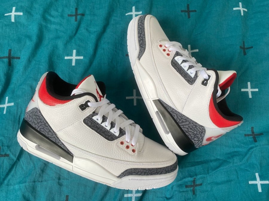 Air Jordan 3 SE DNM,Fire Red,A 买一双顶三双?新火焰红 AJ3 实物曝光!看完细节我坐不住了! Air Jordan 3 SE DNM,Fire Red,A 买一双顶三双?新火焰红 AJ3 实物曝光!看完细节我坐不住了!