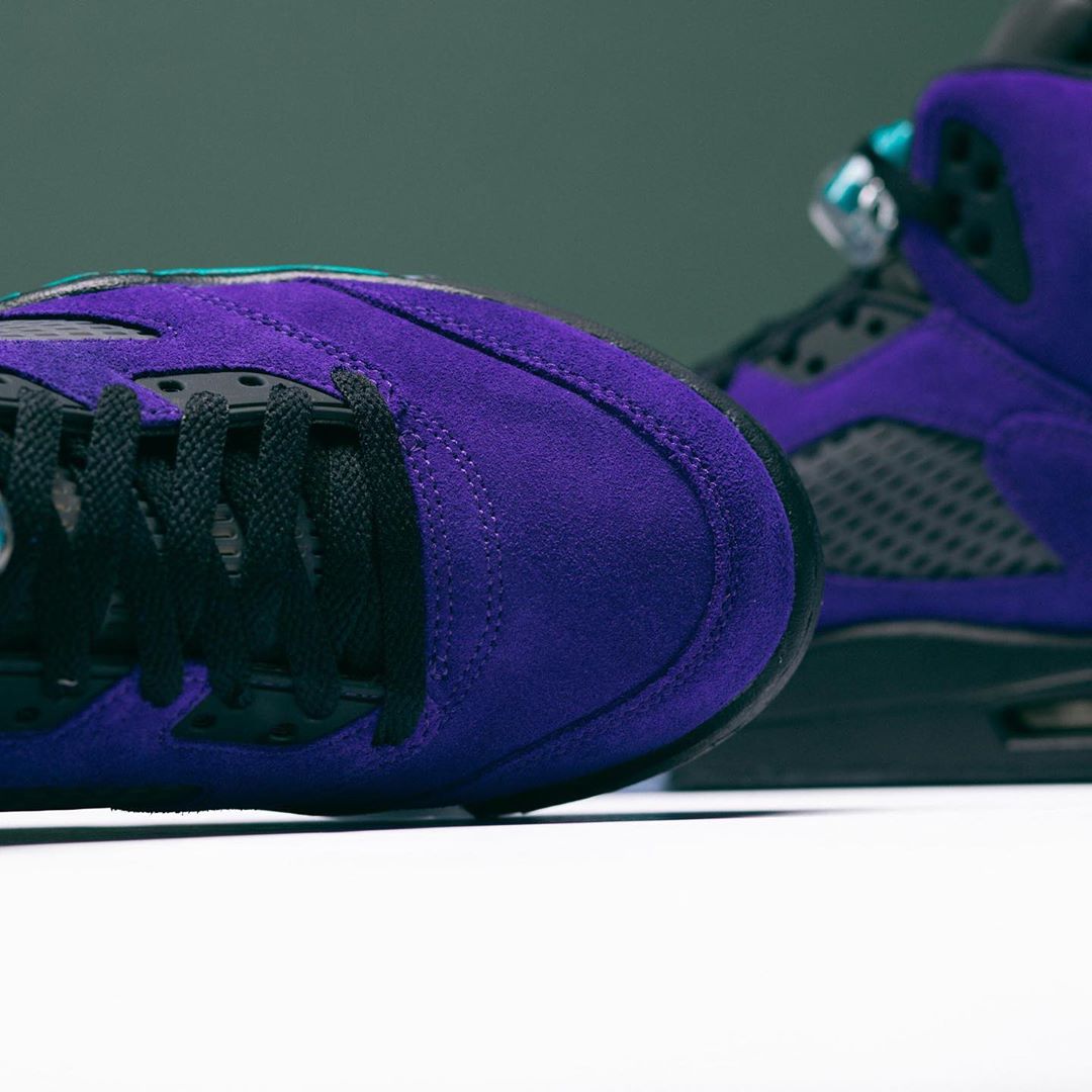 AJ5,Air Jordan 5,136027-500,发售 「反转葡萄」AJ5 下周发售!最新美图越看越喜欢! AJ5,Air Jordan 5,136027-500,发售 「反转葡萄」AJ5 下周发售!最新美图越看越喜欢!