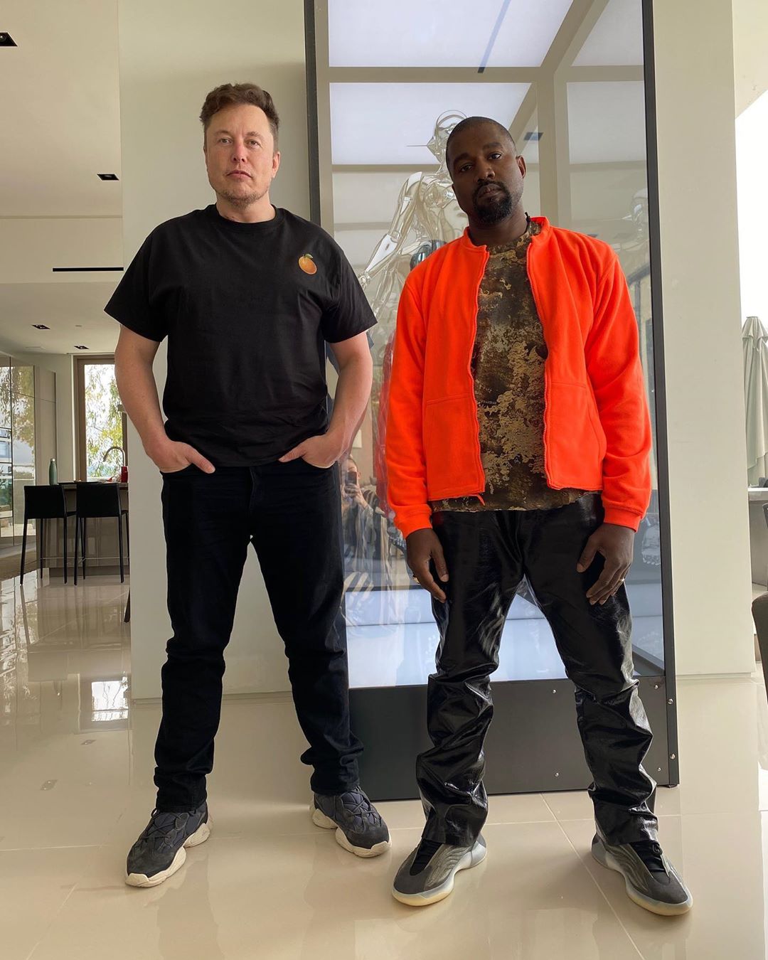 侃爷,YE,Kanye West,川普,总统竞选 卧龙凤雏?侃爷竞选总统的搭档居然是... 侃爷,YE,Kanye West,川普,总统竞选 卧龙凤雏?侃爷竞选总统的搭档居然是...
