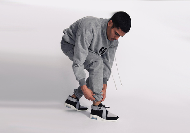 Nike,Air Fear Of God Raid,AT80 亲友限定 Air Fear of God Raid 实物细节释出!有望今夏发售! Nike,Air Fear Of God Raid,AT80 亲友限定 Air Fear of God Raid 实物细节释出!有望今夏发售!