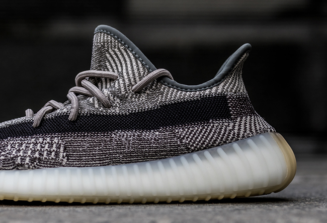 Yeezy 350 V2,adidas,发售,FZ1267 跳票王终于来了!黑侧透 Yeezy 350 V2 下周发售! Yeezy 350 V2,adidas,发售,FZ1267 跳票王终于来了!黑侧透 Yeezy 350 V2 下周发售!
