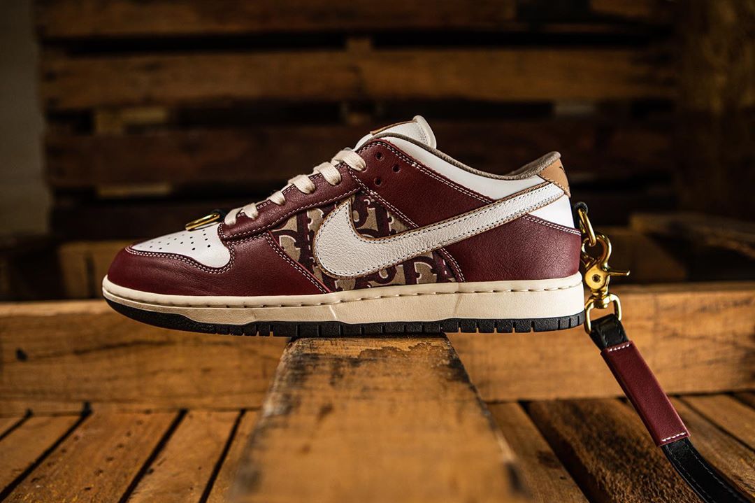 Air Jordan 1,AJ1,Dior,Dunk SB Dior x Dunk SB Low 头一次见!这细节真把我看傻了! Air Jordan 1,AJ1,Dior,Dunk SB Dior x Dunk SB Low 头一次见!这细节真把我看傻了!