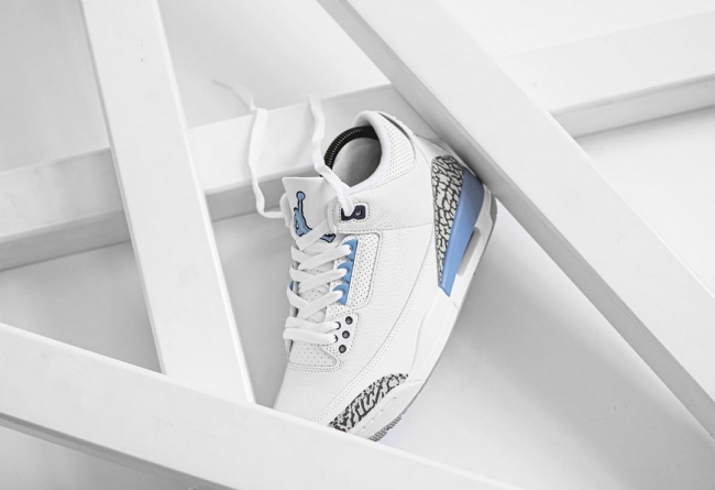 AJ,AJ3,Air Jordan 3 WMNS,Laser 湖人 AJ3 颜值堪比北卡配色!最新实物美图曝光,鞋盒... AJ,AJ3,Air Jordan 3 WMNS,Laser 湖人 AJ3 颜值堪比北卡配色!最新实物美图曝光,鞋盒...