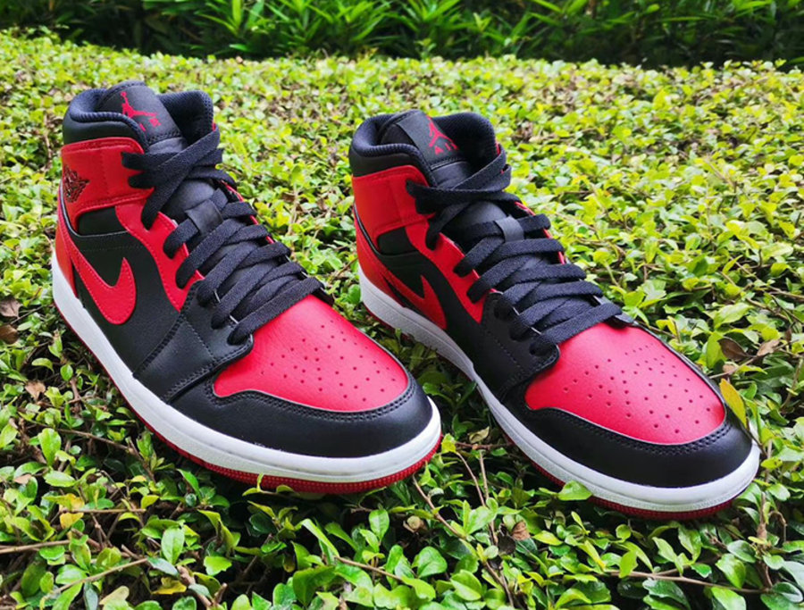 AJ,Air Jordan 1 Mid,AJ1 Mid,Br 市价 5K+ 的黑红 AJ1 平替!这双全新 AJ1 Mid 估计很难抢! AJ,Air Jordan 1 Mid,AJ1 Mid,Br 市价 5K+ 的黑红 AJ1 平替!这双全新 AJ1 Mid 估计很难抢!