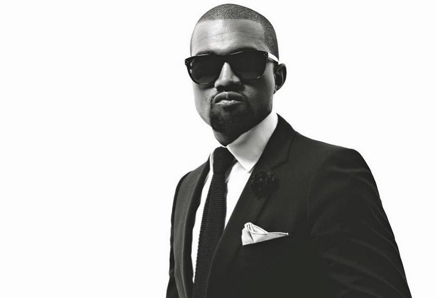 Yeezy,Yeezy 篮球鞋,侃爷,明星 侃爷选举活动中情绪崩溃大哭!脚上又穿了这双鞋! Yeezy,Yeezy 篮球鞋,侃爷,明星 侃爷选举活动中情绪崩溃大哭!脚上又穿了这双鞋!