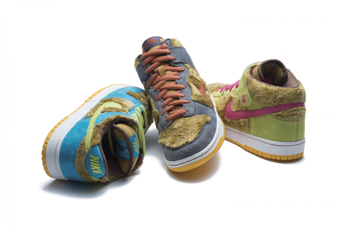 Nike,Dunk,Grateful Dead, 周杰伦都没有的「万元 Nike 新联名」小编提前上脚!明早开抢! Nike,Dunk,Grateful Dead, 周杰伦都没有的「万元 Nike 新联名」小编提前上脚!明早开抢!