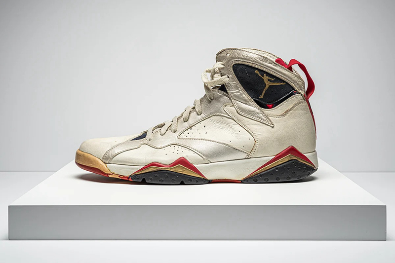 Air Jordan,乔丹,拍卖 11 双乔丹亲穿元年 AJ 正在拍卖!有一双居然不是篮球鞋!? Air Jordan,乔丹,拍卖 11 双乔丹亲穿元年 AJ 正在拍卖!有一双居然不是篮球鞋!?