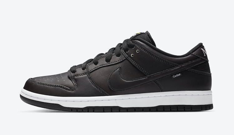 Nike SB,Dunk Low,Civilist,CZ51 可玩度超高鞋面!摩擦就能变色的 Nike SB Dunk 官图曝光! Nike SB,Dunk Low,Civilist,CZ51 可玩度超高鞋面!摩擦就能变色的 Nike SB Dunk 官图曝光!