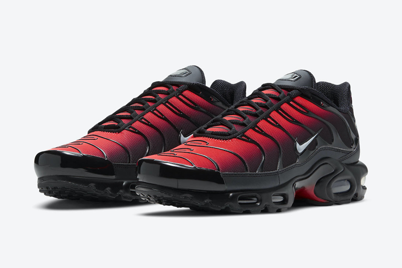 Nike,Air Max Plus,DC1936-001 另类黑红渐变!全新配色 Air Max Plus 你打几分? Nike,Air Max Plus,DC1936-001 另类黑红渐变!全新配色 Air Max Plus 你打几分?