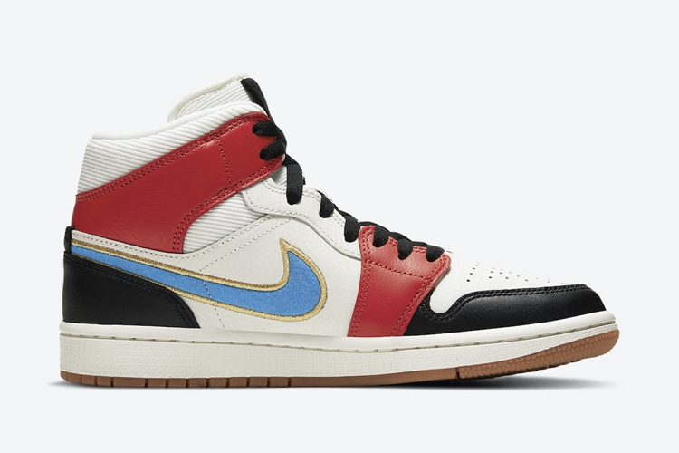 Air Jordan 1,Mid,DC1426-100 金属飞翼 Logo !全新 Air Jordan 1 Mid 即将发售! Air Jordan 1,Mid,DC1426-100 金属飞翼 Logo !全新 Air Jordan 1 Mid 即将发售!