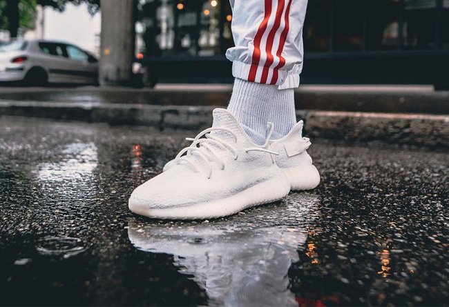 adidas,Nike,Yeezy 没搞错吧?白椰子价格破 5K!这十双鞋货量再大都能涨! adidas,Nike,Yeezy 没搞错吧?白椰子价格破 5K!这十双鞋货量再大都能涨!
