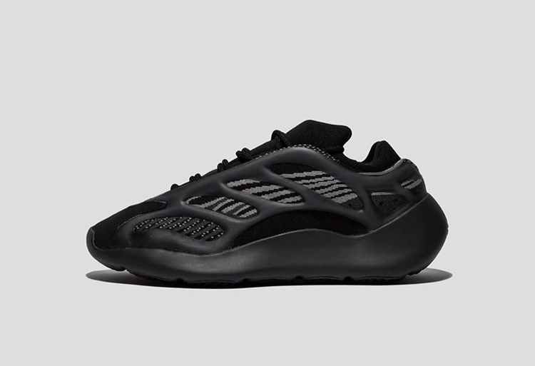 adidas,Yeezy 700 V3,Eremiel 酷似黑魂配色!全新 adidas Yeezy 700 V3 实物图曝光! adidas,Yeezy 700 V3,Eremiel 酷似黑魂配色!全新 adidas Yeezy 700 V3 实物图曝光!