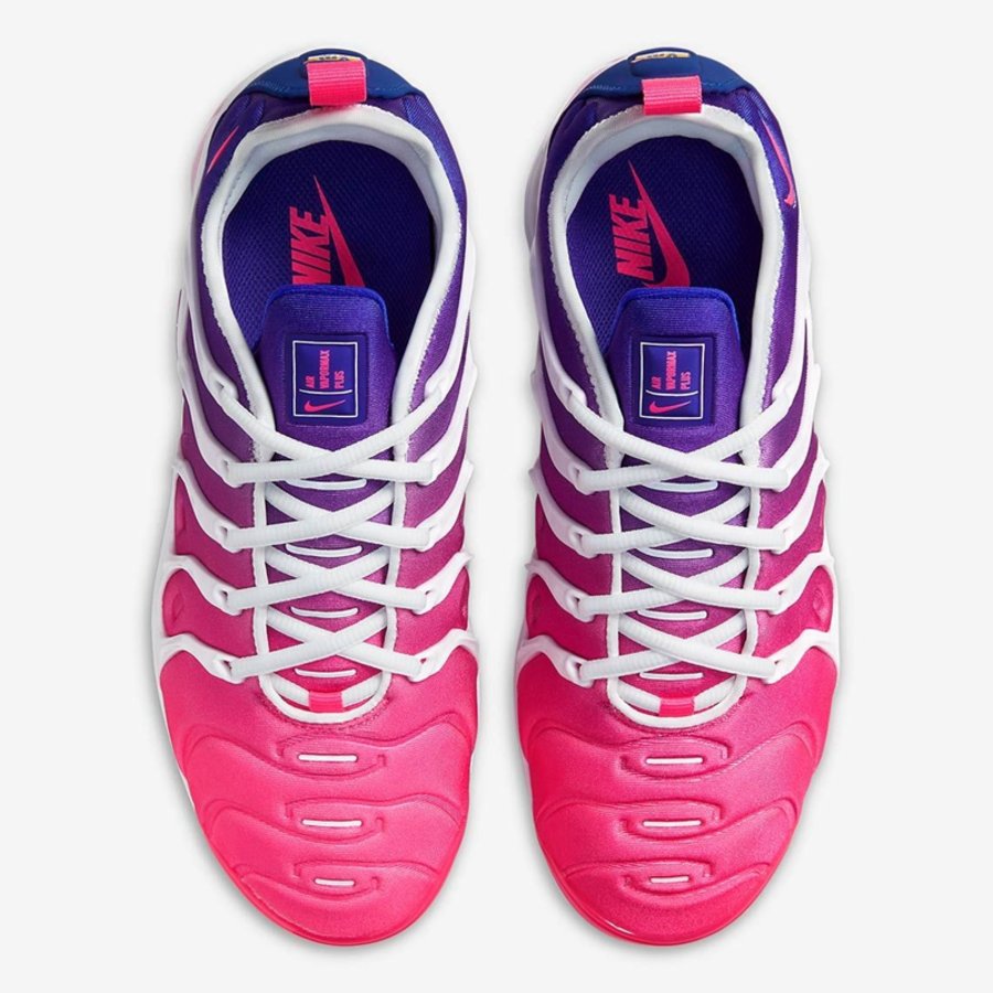 Nike,Vapormax Plus,DC2044-900 绚丽渐变鞋面!全新配色 Nike VaperMax Plus 官图释出! Nike,Vapormax Plus,DC2044-900 绚丽渐变鞋面!全新配色 Nike VaperMax Plus 官图释出!
