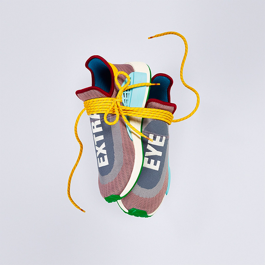 Hu NMD,adidas Originals 硕大的汉字刺绣!菲董 Hu NMD 穿出门,回头率不愁! Hu NMD,adidas Originals 硕大的汉字刺绣!菲董 Hu NMD 穿出门,回头率不愁!