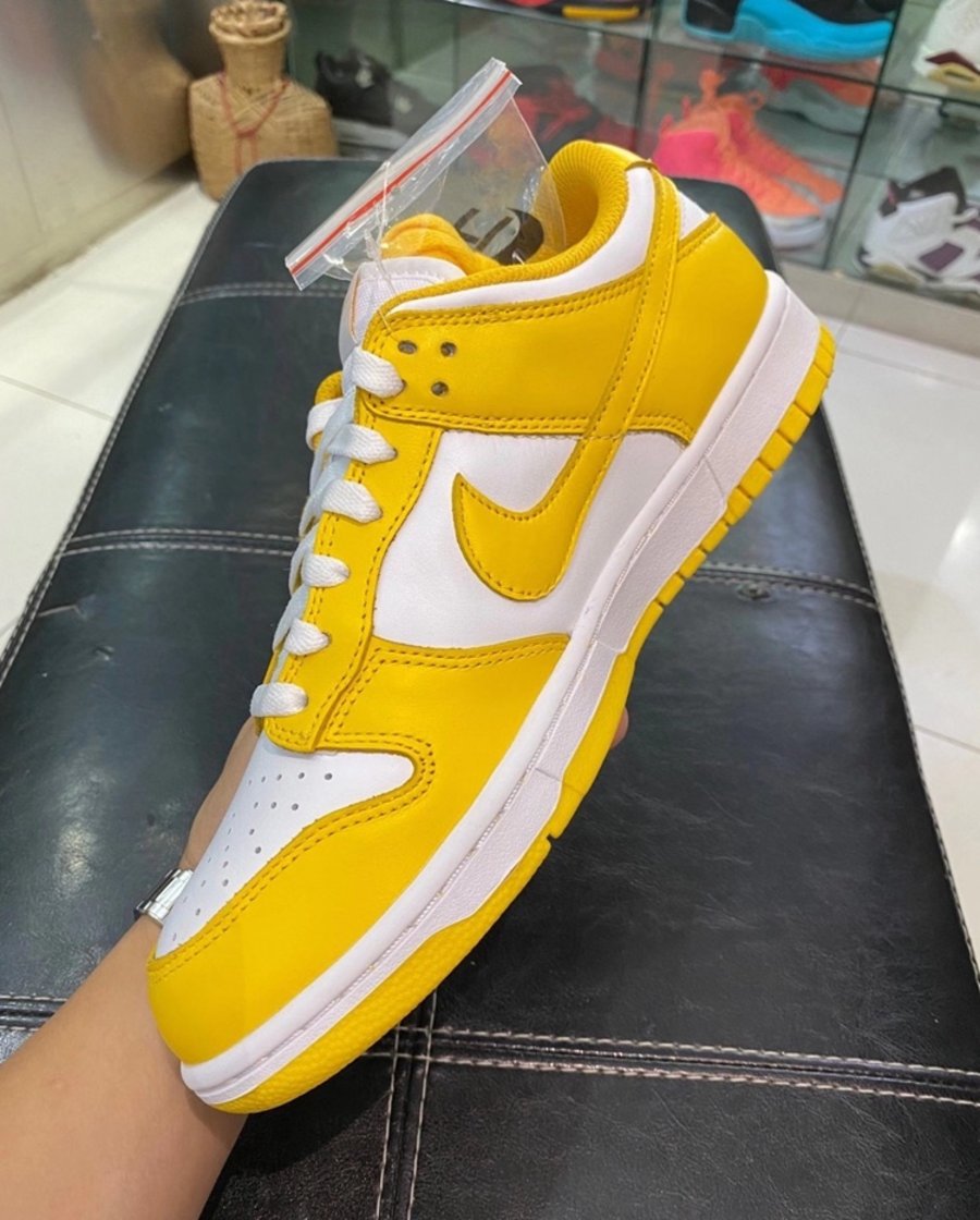 Nike Dunk Low,WMNS,Laser Orang Nike 又爆 4 双小清新 Dunk!超亮眼白黄配色实物图率先曝光! Nike Dunk Low,WMNS,Laser Orang Nike 又爆 4 双小清新 Dunk!超亮眼白黄配色实物图率先曝光!