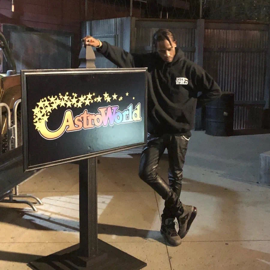TS,Travis Scott,AJ4,Air Jordan 未市售亲友限定 TS x AJ4 浮现网络!传闻明年即将... TS,Travis Scott,AJ4,Air Jordan 未市售亲友限定 TS x AJ4 浮现网络!传闻明年即将...