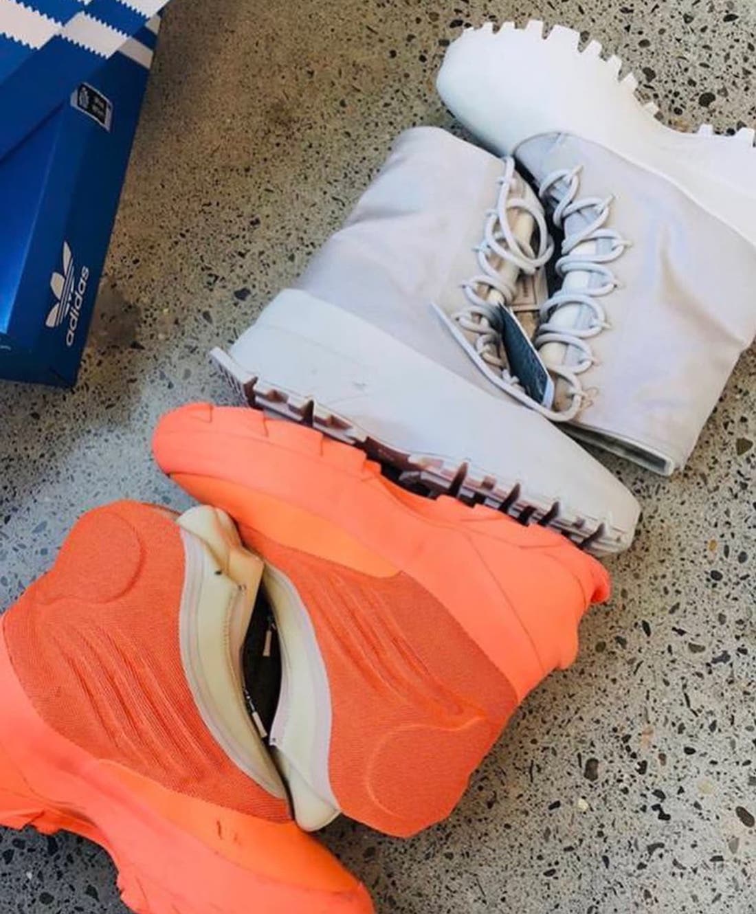 Yeezy,Yeezy 1020,Yeezy 1050 V3 从未见过的 Yeezy 1020/1050 V3 首次曝光!你打几分? Yeezy,Yeezy 1020,Yeezy 1050 V3 从未见过的 Yeezy 1020/1050 V3 首次曝光!你打几分?