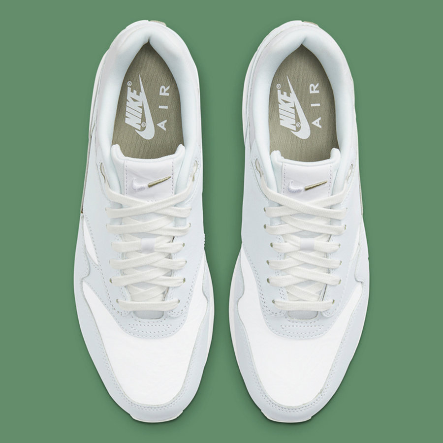 Nike,Air Max 1,Asparagus,DH549 小白鞋党福音!这双纯白 Air Max 1 越看越好看! Nike,Air Max 1,Asparagus,DH549 小白鞋党福音!这双纯白 Air Max 1 越看越好看!