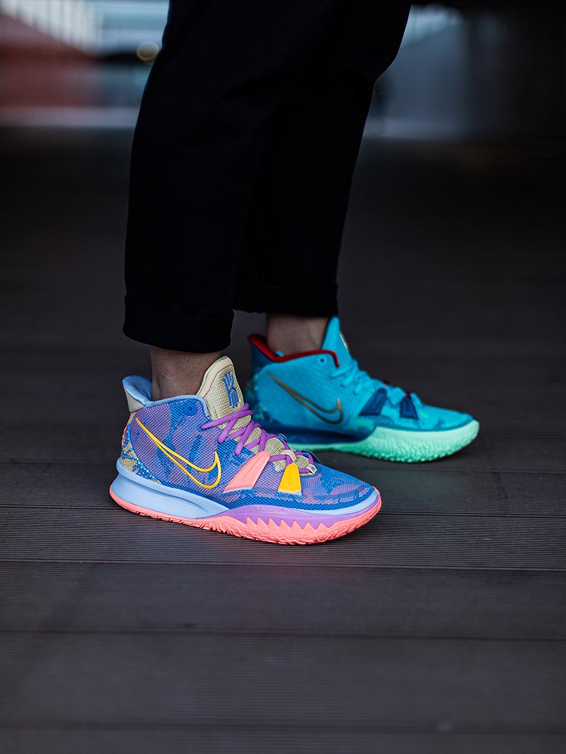 Nike,KYRIE 7,欧文 致敬科比、暗藏倒钩!欧文 7 五款首发最速开箱!只买一双可不够! Nike,KYRIE 7,欧文 致敬科比、暗藏倒钩!欧文 7 五款首发最速开箱!只买一双可不够!
