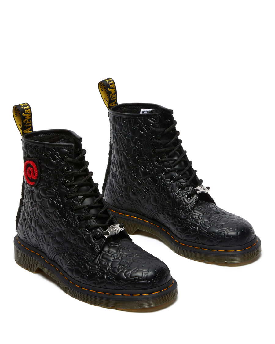 MEDICOM TOY,DR. MARTENS,BE@RBR BE@RBRICK 小熊联名鞋又来了!这双有点不一样! MEDICOM TOY,DR. MARTENS,BE@RBR BE@RBRICK 小熊联名鞋又来了!这双有点不一样!