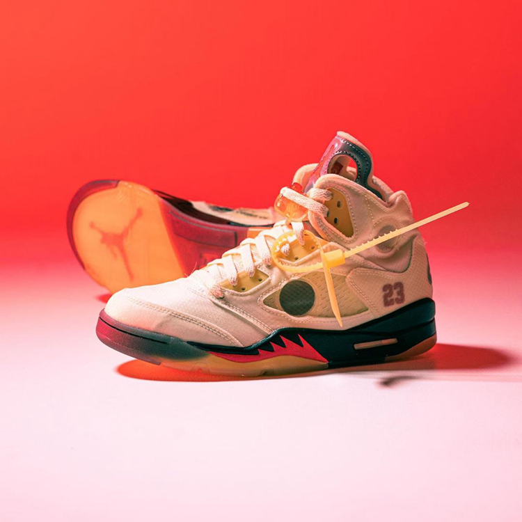 OFF-WHITE,Air Jordan 5 市价破四千!OW x AJ5 今早发售!你抢到了吗? OFF-WHITE,Air Jordan 5 市价破四千!OW x AJ5 今早发售!你抢到了吗?