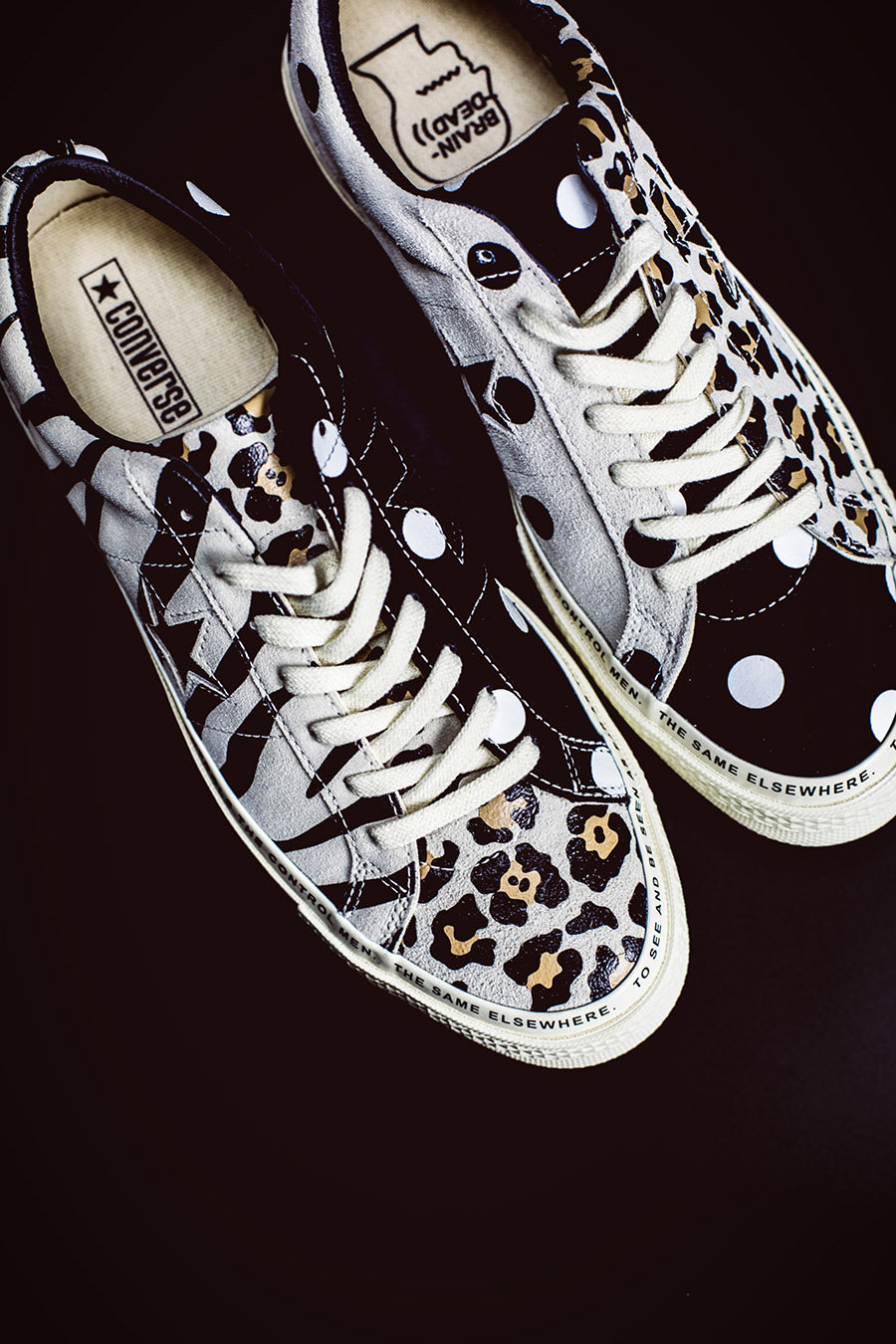 Brain Dead,Converse Brain Dead x Converse 新鞋曝光!这样的「阴阳」设计真没见过! Brain Dead,Converse Brain Dead x Converse 新鞋曝光!这样的「阴阳」设计真没见过!