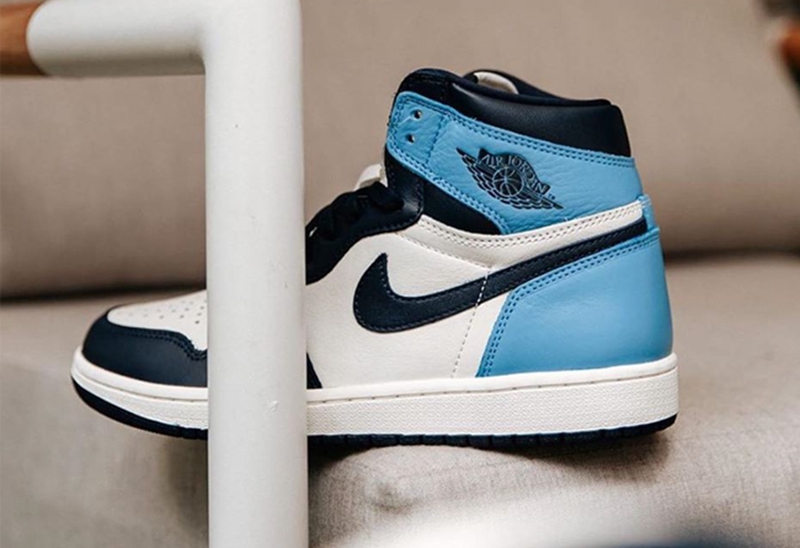 AJ1,Air Jordan 1 High OG,Unive 「黑曜石 2.0」全新实物图曝光!明年 2 月发售!质感真不错! AJ1,Air Jordan 1 High OG,Unive 「黑曜石 2.0」全新实物图曝光!明年 2 月发售!质感真不错!