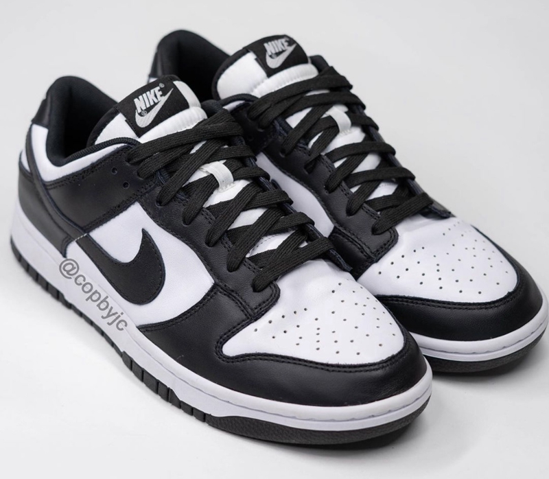 Nike,Dunk Low,WMNS 经典百搭的「熊猫」配色!全新 Nike Dunk Low 实物图曝光! Nike,Dunk Low,WMNS 经典百搭的「熊猫」配色!全新 Nike Dunk Low 实物图曝光!
